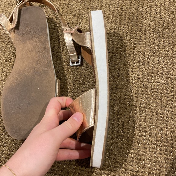 Steve Madden sandals! - Picture 3 of 3